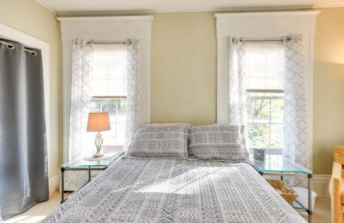 Kennebunk Apartment with Local Beach Access! - Photo 15