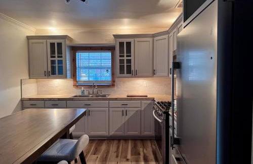 Stylish 1940s Home with Barn Guest House - Foto 25