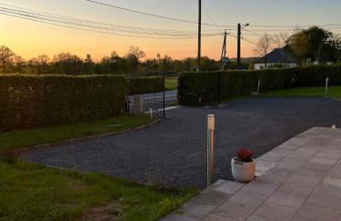 House with Outdoor Jacuzzi - Foto 14