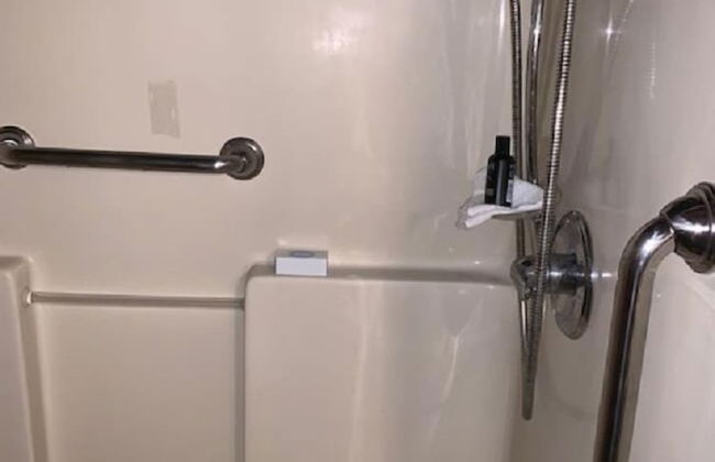 Log Cabin in the Field - Foto 23