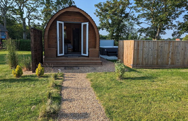 Luxury Glamping Pod With Hot Tub, Fees Apply - Foto 31
