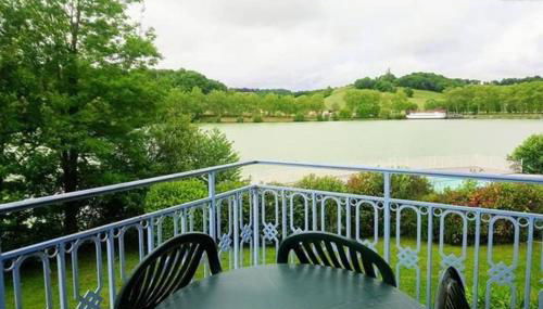 Appt HAMEAU DU LAC (apt 142) avec piscine et vue sur le lac - Photo 1