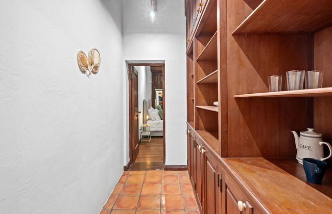 Otium Rentals Penthouse w 2 Terraces - Photo 19