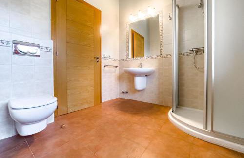 Amplia casa rural en entorno natural - Foto 12