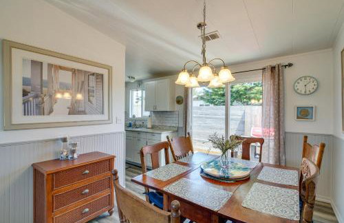 Central Bandon Retreat with Deck Less Than 1 Mi to Beach! - Photo 7