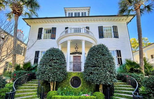 Sunset Serenity!!-Tropical Waterfront Oasis-Huge Private Patio-10Min to KingSt & Beaches - Foto 17