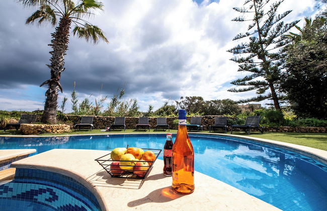 Villa Soldanis 6 Bedroom Villa With Private Pool - Foto 12