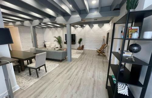 Downtown Vibes 2BR Parking Bikes - Foto 23