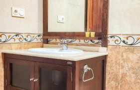 Moreda 48 - 2 Hab y 2 Baños - Garaje y Wifi - VUT-4961-AS - Foto 33