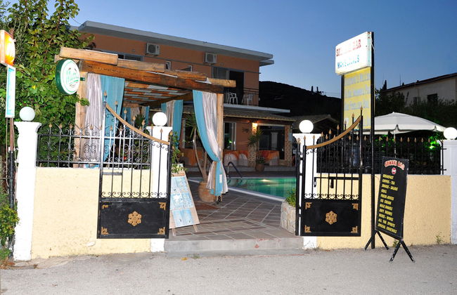 Makis Apartments - Foto 6