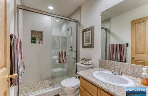 6000 sqft Pine House with indoor swimming pool - Foto 29