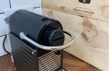 Lovely large 1 bed renovated flat w balcony & 600MB WiFi - Foto 18