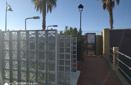 Mirando al mar. Primera linea de playa - Foto 51