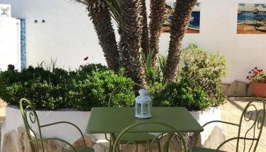 Mooie vrijstaande vakantiewoning met privé-zwembad - Foto 5