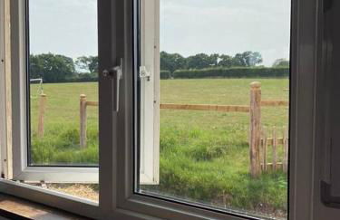 Beautiful Rural Self Contained Farm Annex - Foto 12