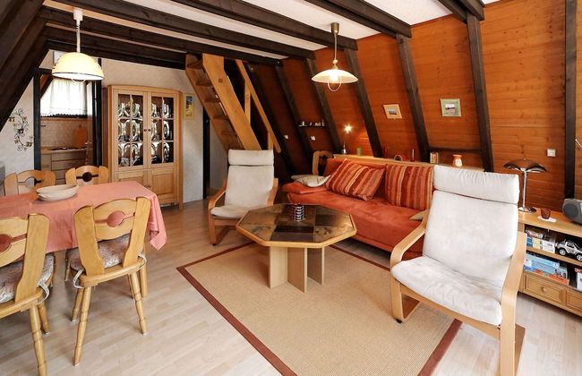 Detached Chalet with Terrace near Swimming Lake - Foto 4