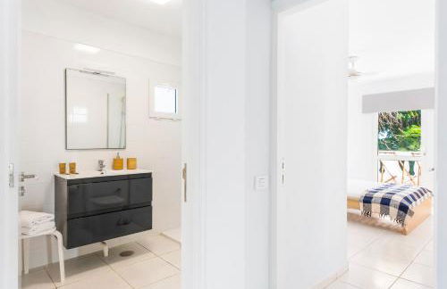 Villa Verode - Private Heated Saltwater Pool - Foto 50