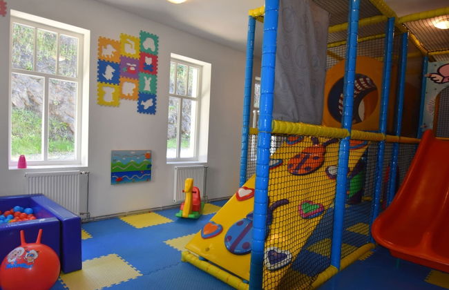 Chalet in Dolni Brusnice Near Ski Lift - Photo 20