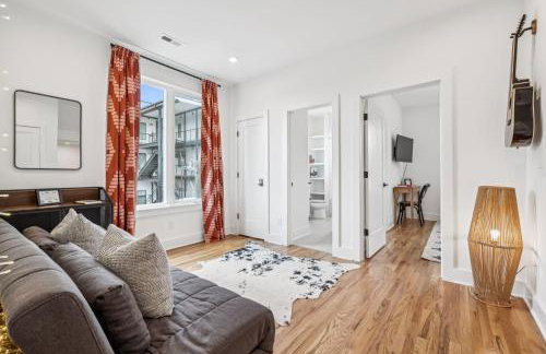 Nashville Townhouse with Rooftop & Modern Comfort - Foto 26