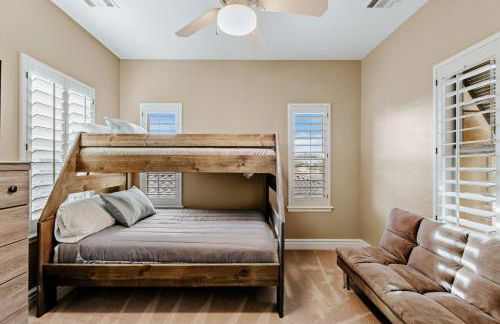 Luxury Retreat with Heated Pool & Hidden Game Room home - Photo 14