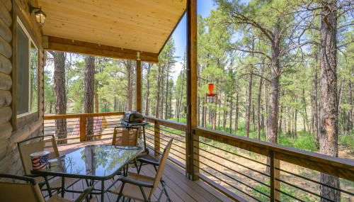 Cabin at the Little Ranch with Hiking On-Site! - Foto 2