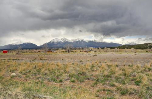 Casa Salida! 1 mile from dwntwn, private hot tub - Foto 22