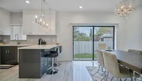 New Townhome near Wilton/Las Olas/Beach - Foto 3