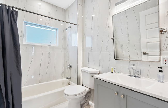 Amazing 7 BR Villa With Heated Pool Near the Beach - Foto 39