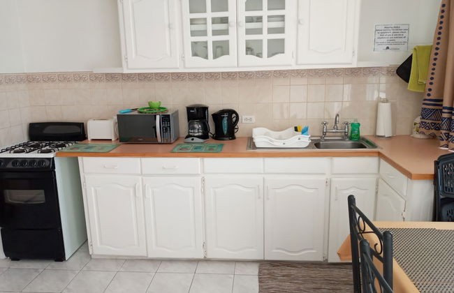 Cumber's Tropical Apartments - Foto 27