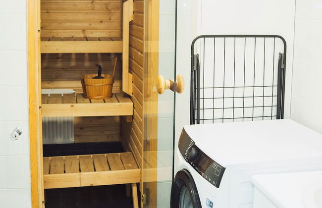 Cozy 2 Room Apartment With a Private Sauna! - Photo 12