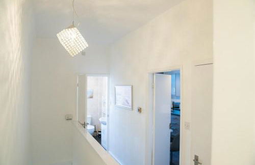 Richmond Retreat - Luxurious and comfortable spacious 2 floor apartment - Foto 38