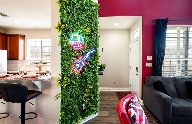 Upstay - 2-home Complex in Govalle for 18ppl - Photo 58