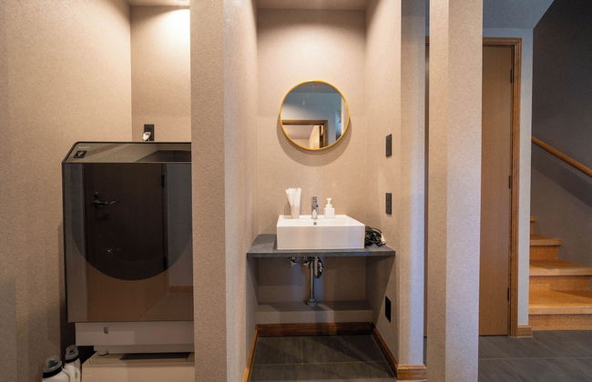 THE CHATEAU - Photo 71