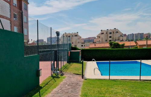 Apartamento, zona residencia con piscina, cerca de las playas en Santander - Foto 1