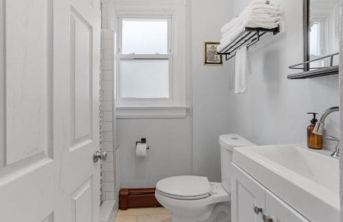 9 Bedroom, 14 Beds House Great for Big Groups Near Boardwalk, Tropicana - Foto 13