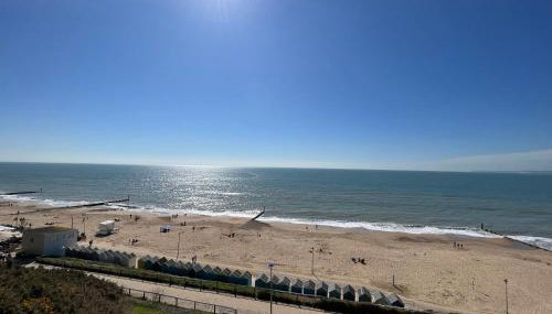 The Retreat - Large Luxury Apartment, Two Mins From Beach - Foto 3