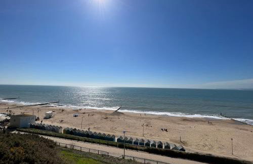 The Retreat - Large Luxury Apartment, Two Mins From Beach - Foto 3