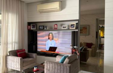 Apartamento completo com 3 SUÍTES - Piscina, Academia, Varanda Gourmet com uma vista privilegiada - Hospedagem à altura da COP30 - Foto 1