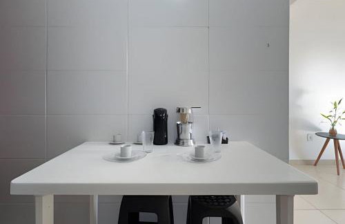 Casa Amarela Itaúna 4min da Praia que ocorre o WSL, 1min da pista de skate do LS, pracinha com parque infantil, quadra de futebol, tudo isso a 1 min da duplex, perto do comércio, wi-fi super rápido, estacionamento gratuito, monitoramento 24hrs - Foto 26