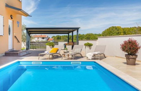 2 Bedroom Lovely Home In Musalez - Foto 9