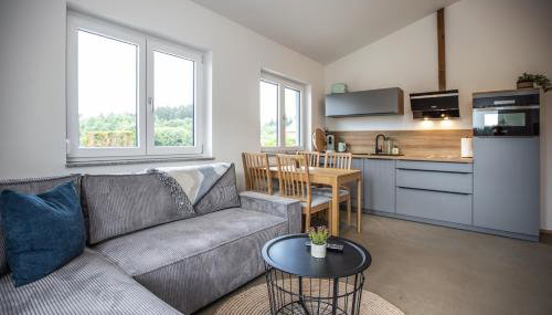 Ferienwohnung Schottenhof Walser 3 - Alleinlage im Grünen mit Panoramablick - Foto 2