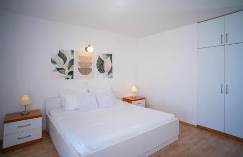 Bella Perna 3-Bedroom beachfront apartment - Photo 25