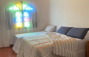 Casa da Vila, charmosa e espaçosa, fica a 150 metros da praia das castanheiras - Foto 13