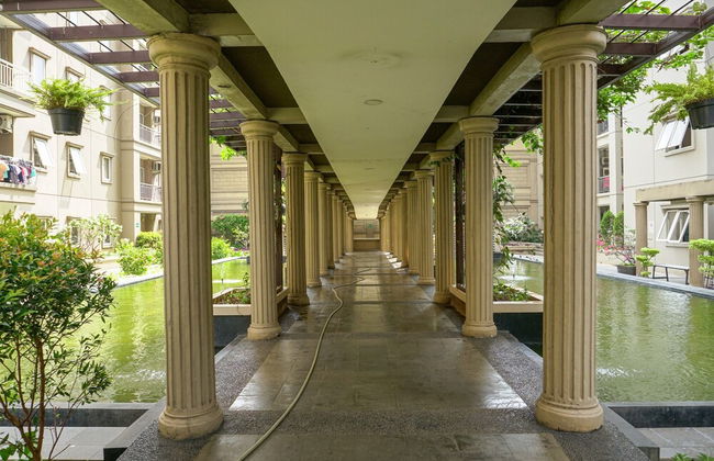 Simply 1BR Grand Palace Kemayoran Apartment - Photo 19