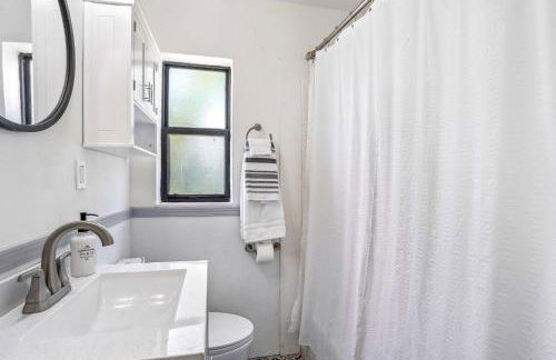 6 Mi to Downtown Orlando Quiet Home with Sunroom - Foto 16