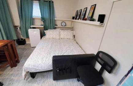 Cozy Cottages across from the Food Trucks of Aloha mall - Foto 58