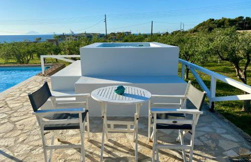 Betty's Villas - Photo 5