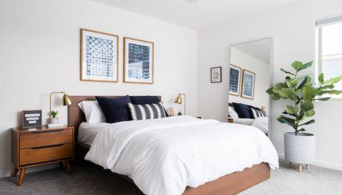 Designer Urban Retreat w Rooftop Deck & Fireplace - Foto 3