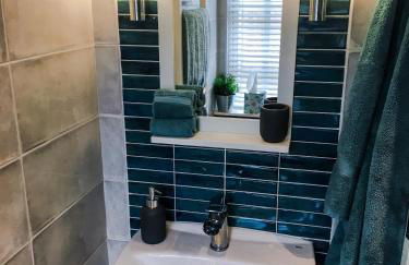 Walnut Tree Lodge - Photo 10