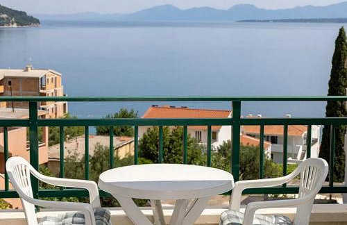 Apartments by the sea Igrane, Makarska - 17292 - Photo 36